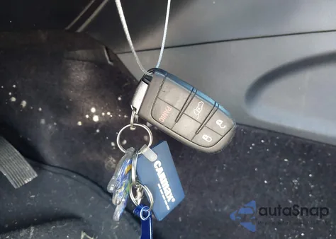 2018 Jeep Grand Cherokee Laredo E 4X4 из США, поврежденный, VIN 1C4RJFAG4JC399532